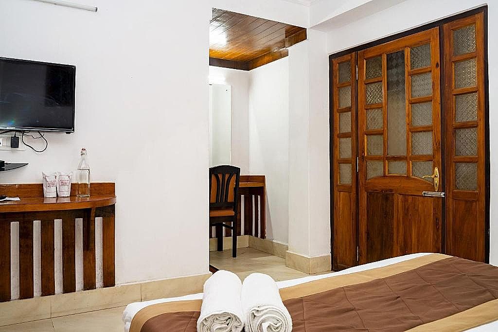 Gangtok Central Rooms ( Near Mg Marg) Superior King Room 18