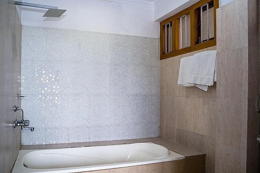 Gangtok Central Rooms ( Near Mg Marg) Superior King Room 30