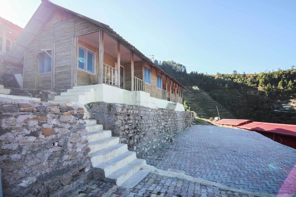 Glamwood Resort