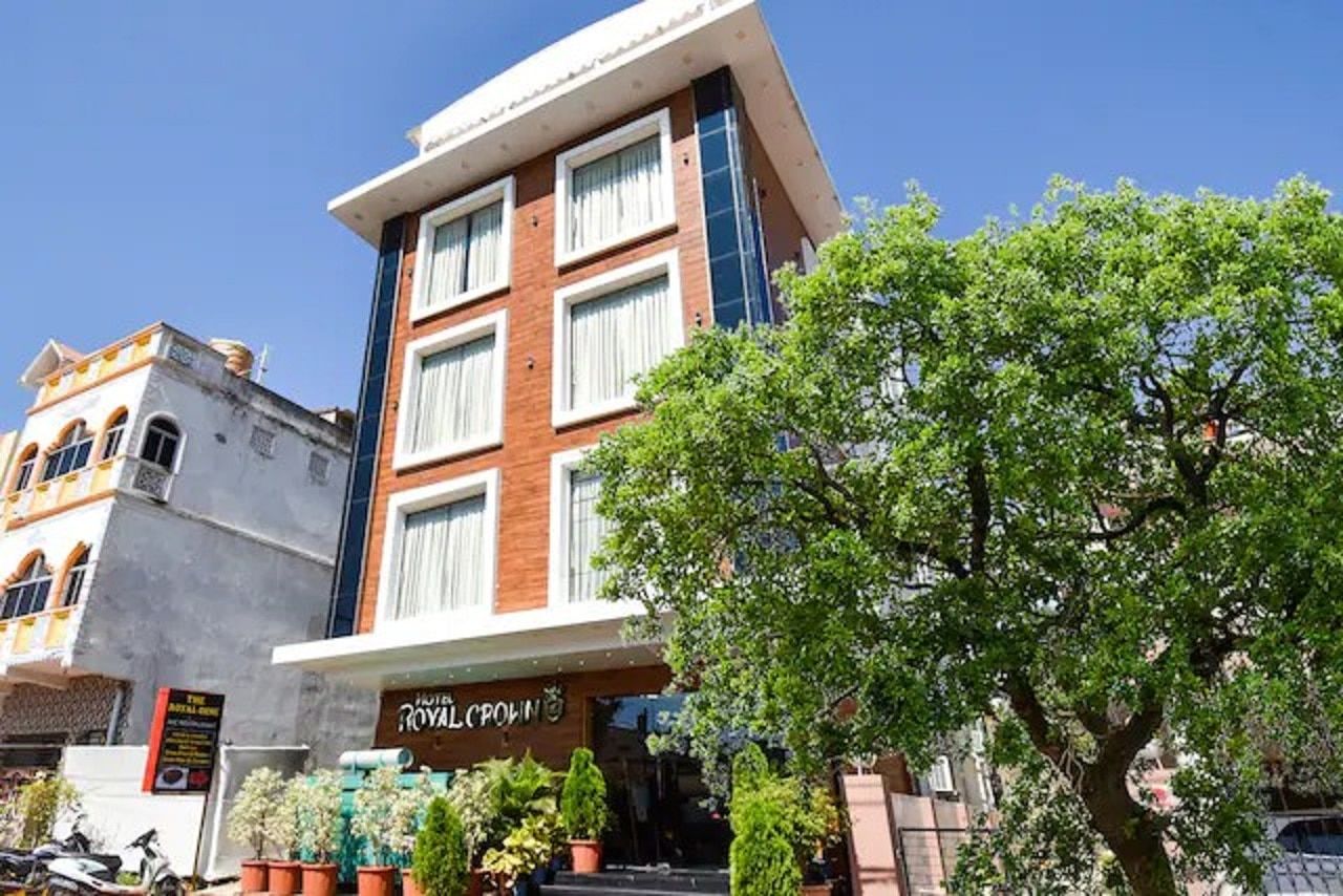 undefined Goroomgo Royal Crown puri