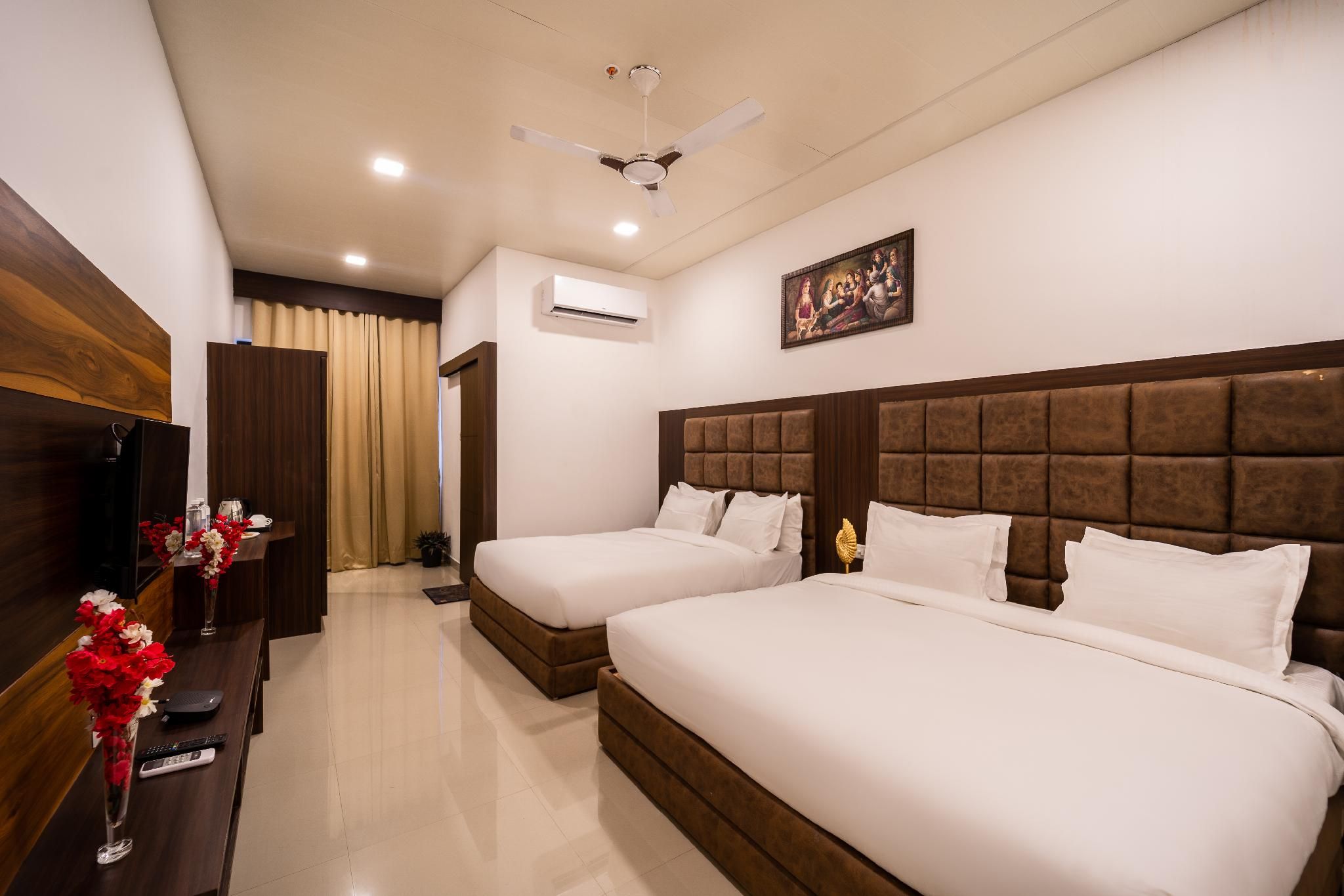 Deluxe Garden View Room