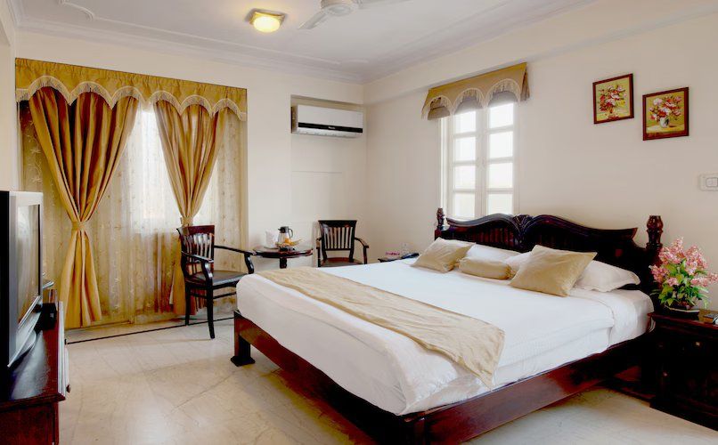 Hari Mahal Palace by Pachar Group Deluxe Room (New Modern Wing/Apts) 2