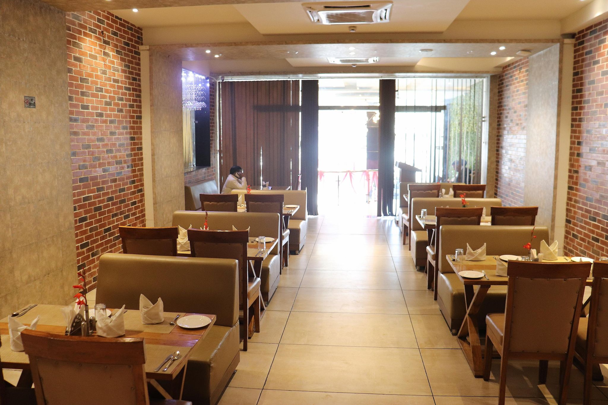 Food & Dining