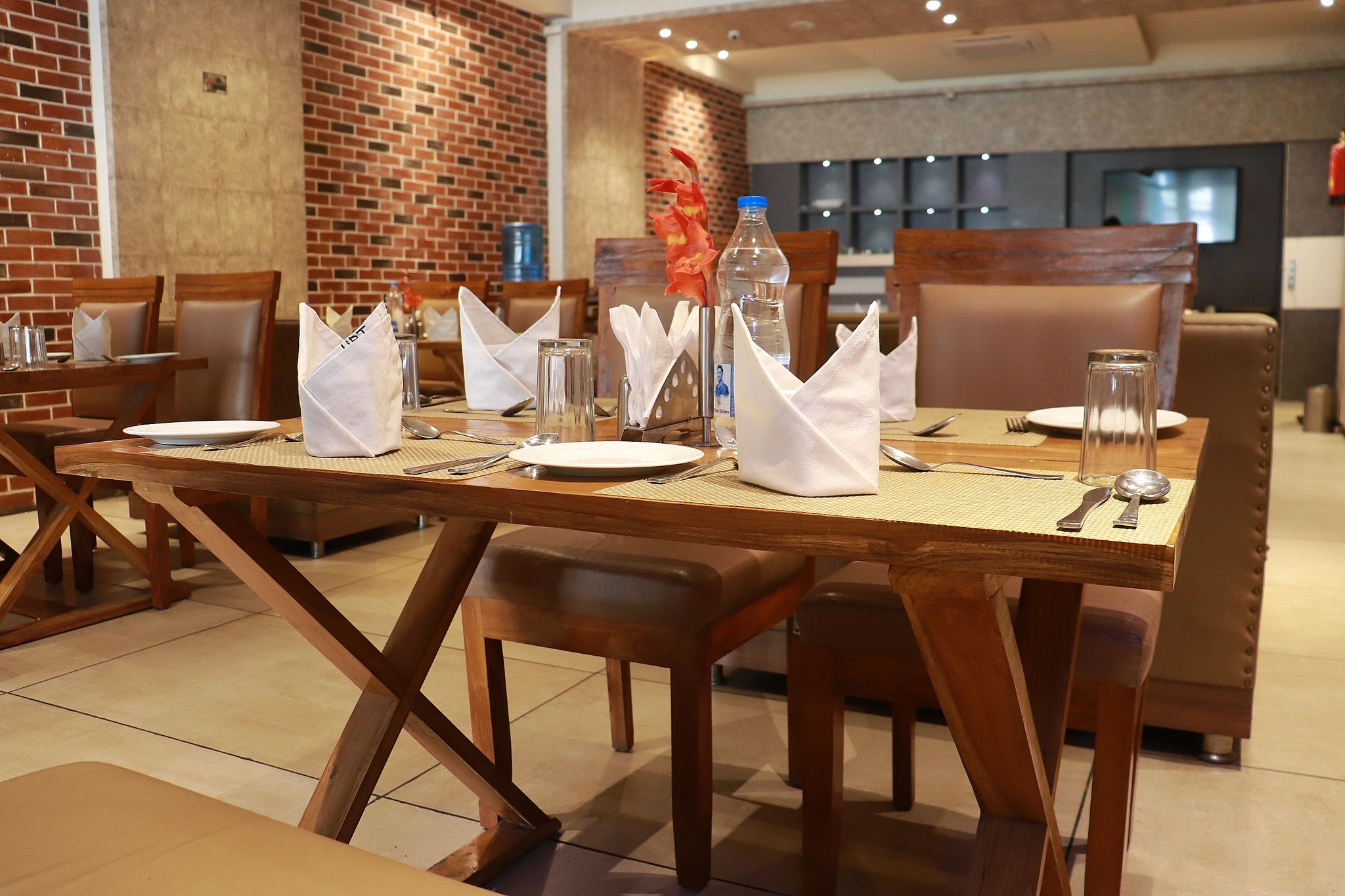 Food & Dining