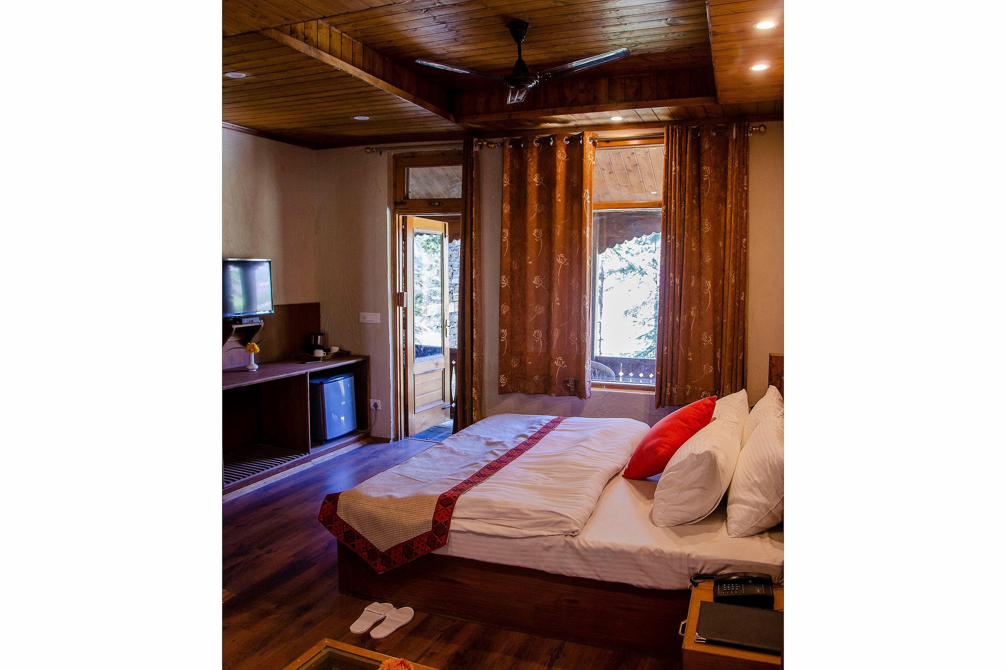 Heritage Satikva Resorts Imperial Room 2