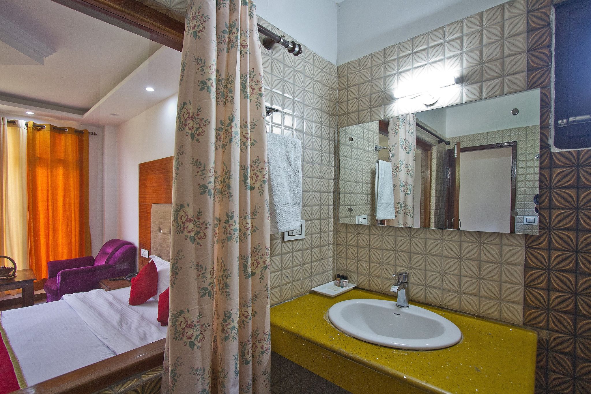 Himalayan Alpine Resort Deluxe Room With Mountain View 11