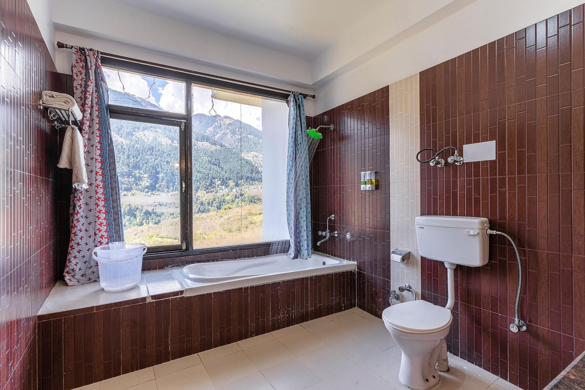 Himalayan Alpine Resort