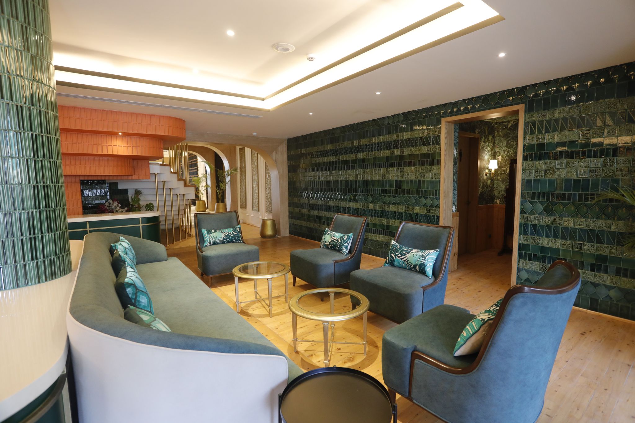 Hotel Arif Castles