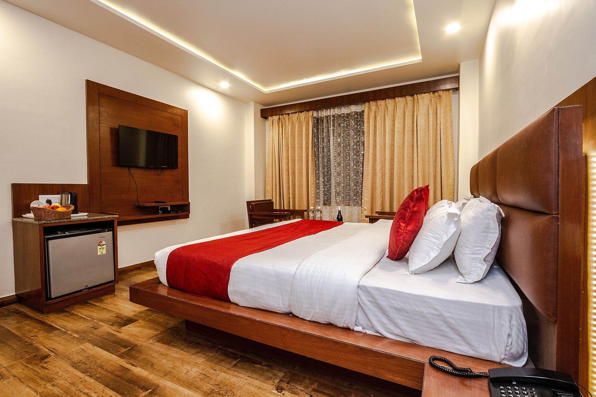 Ashapuri Residency Hotel And Spa Classic Room (Garden View Without Balcony) 11