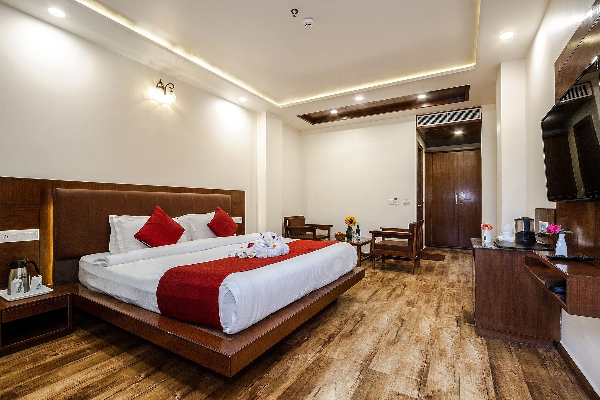 Ashapuri Residency Hotel And Spa Classic Room (Garden View Without Balcony) 18