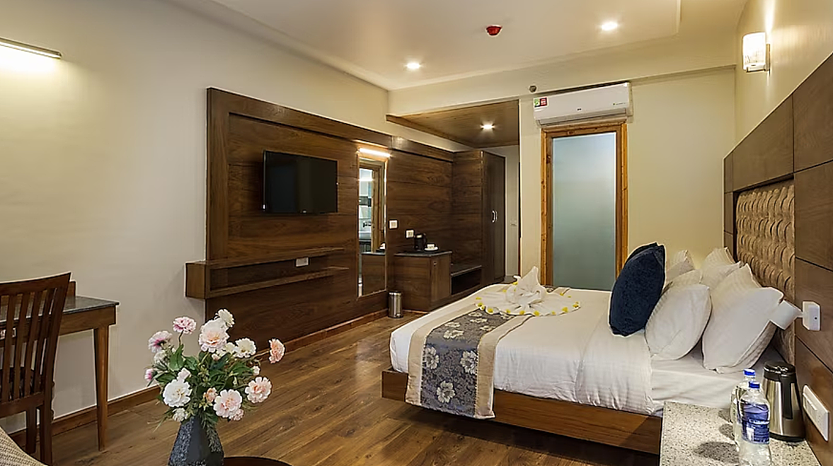 Ashapuri Village Resort And Banquet Rani Sui (Mountain View with Balcony) 6