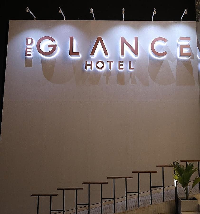 undefined De Glance Hotel - Surat 6