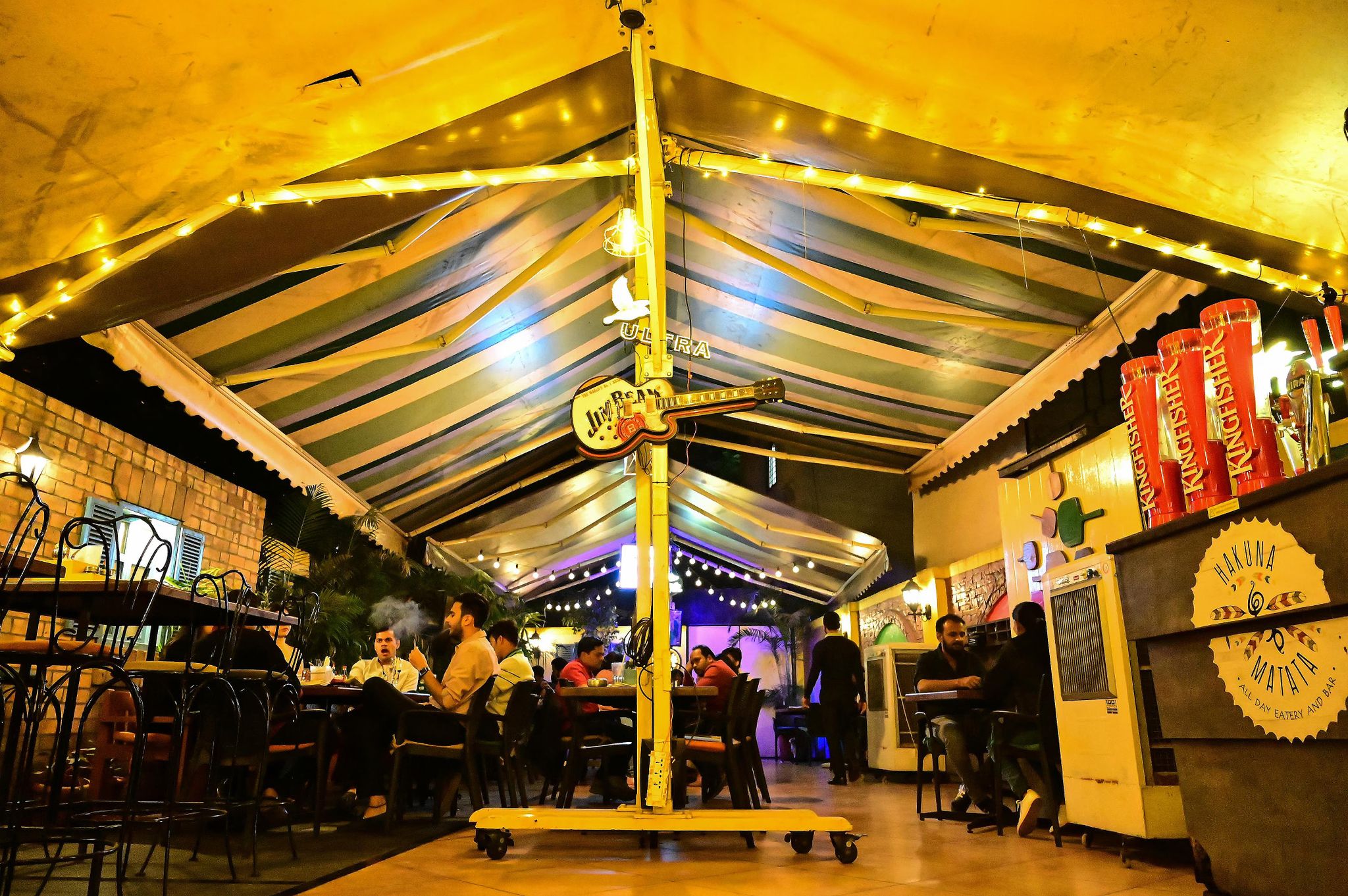 Bar