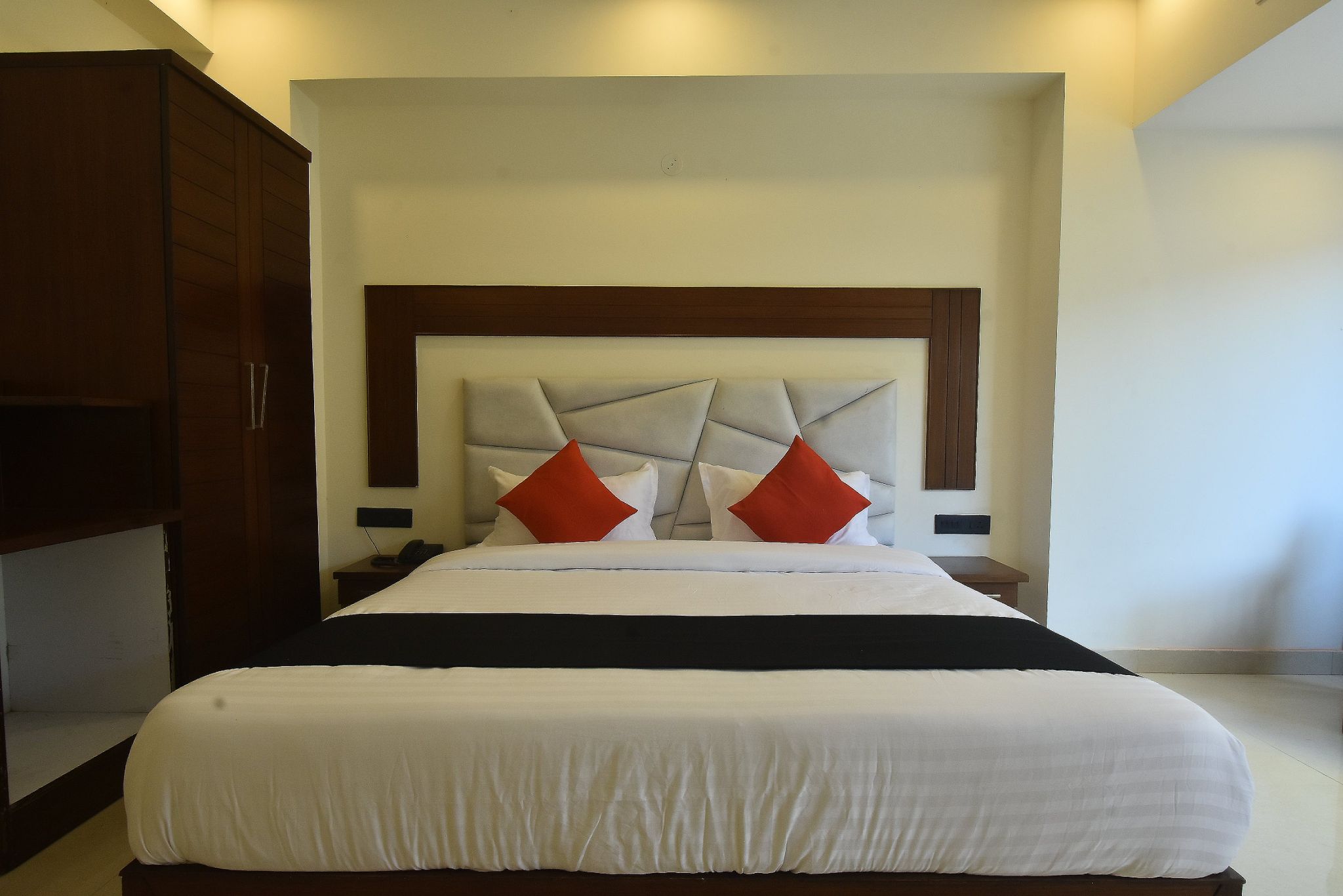 Hotel Doon's Pride Deluxe Room 6