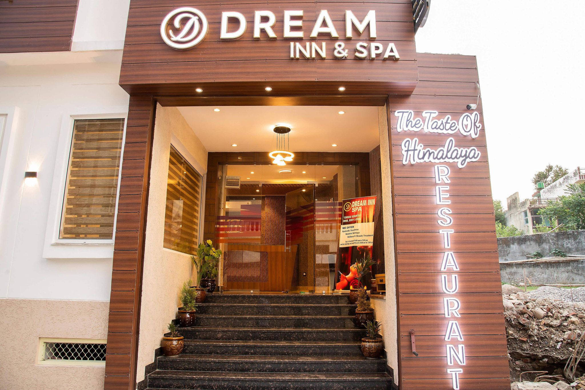 Hotel Dream Inn - A Boutique Hotel