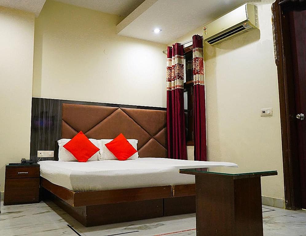 Hotel East Inn Patel Nagar Deluxe Double Room 4