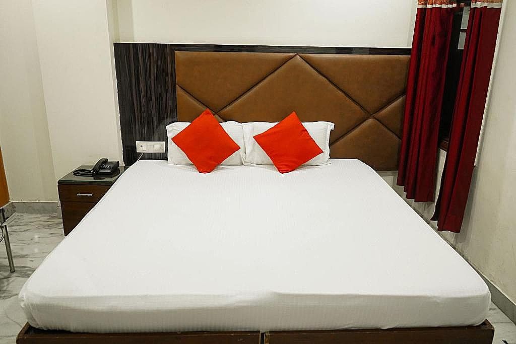 Hotel East Inn Patel Nagar Deluxe Double Room 2