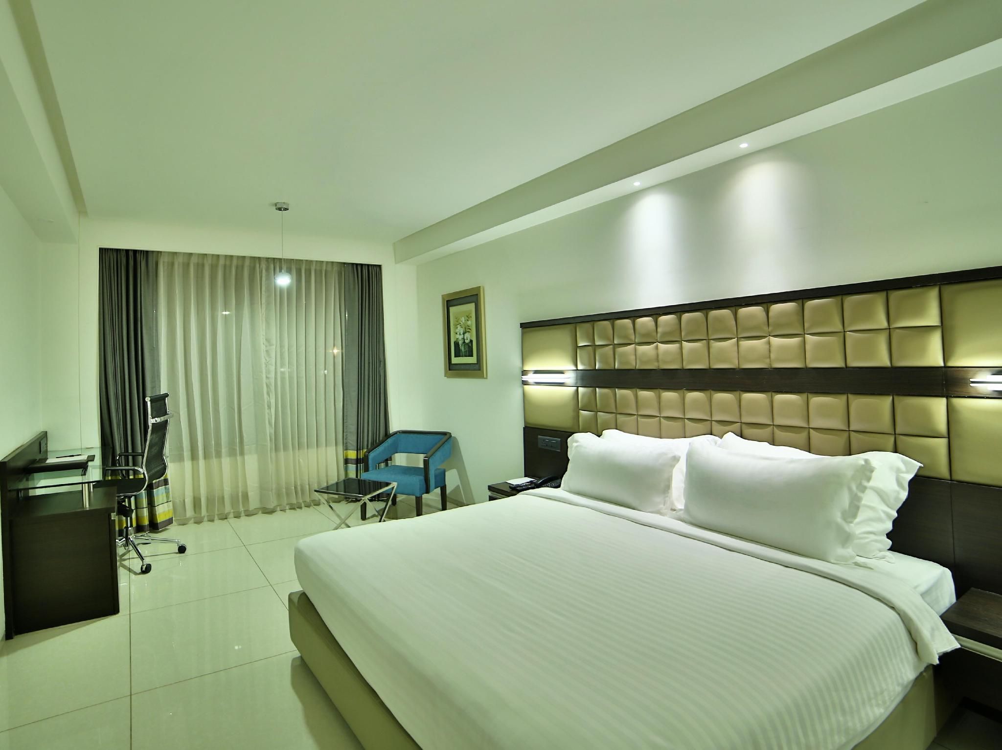HOTEL G EXPRESS (Formerly Known as TGB Express) Deluxe Room 4