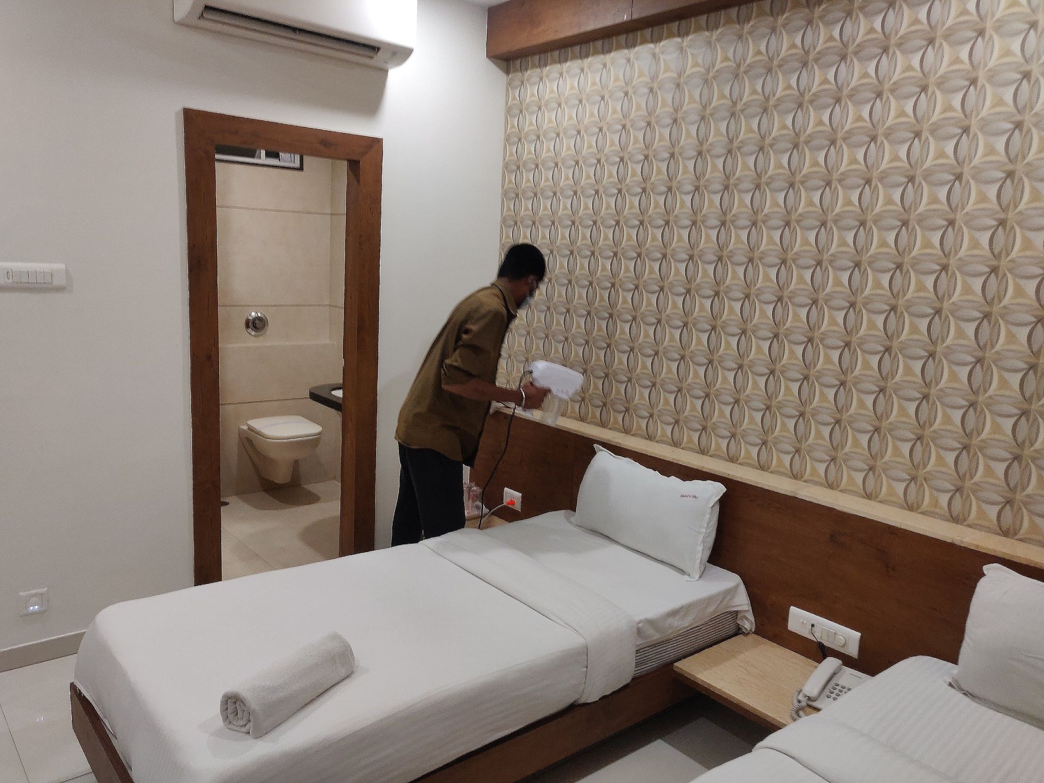 Hotel G Shy Executive Room - Double Occupancy 2