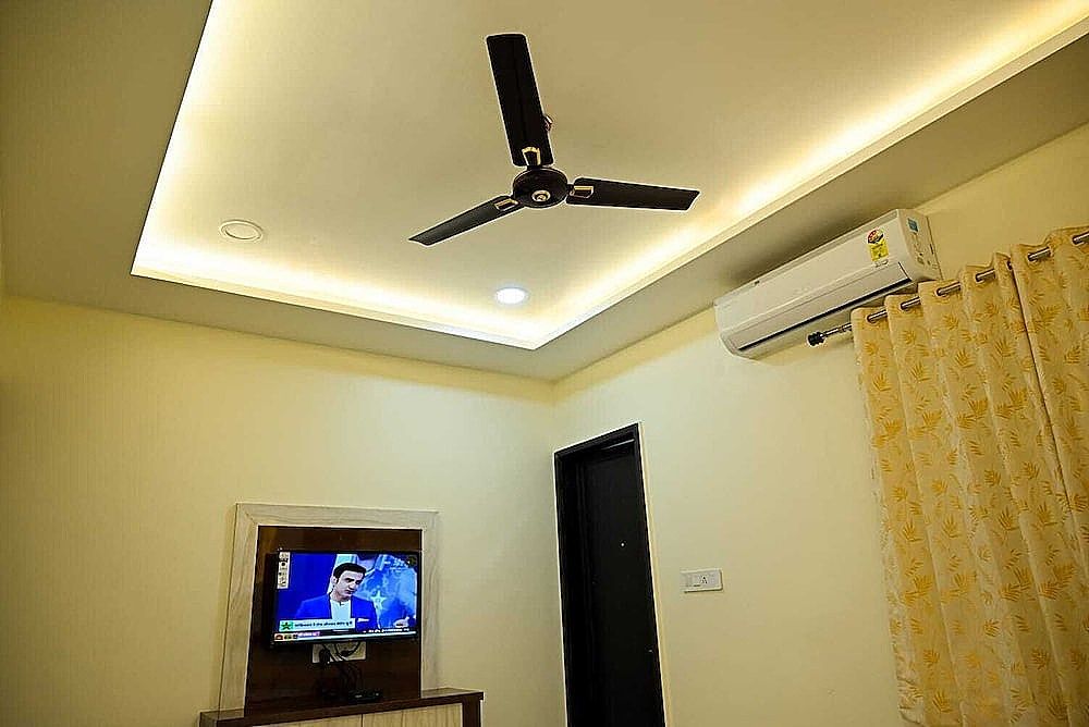 Hotel Golden Bliss Deluxe Room 14