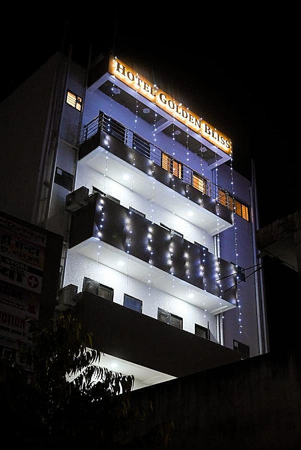 undefined Hotel Golden Bliss 7