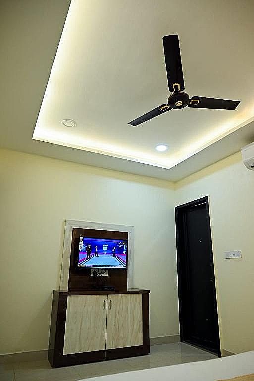 Hotel Golden Bliss Deluxe Room 13