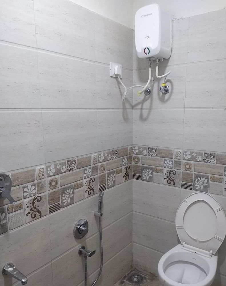 Hotel Grand Double Bed AC Room 10