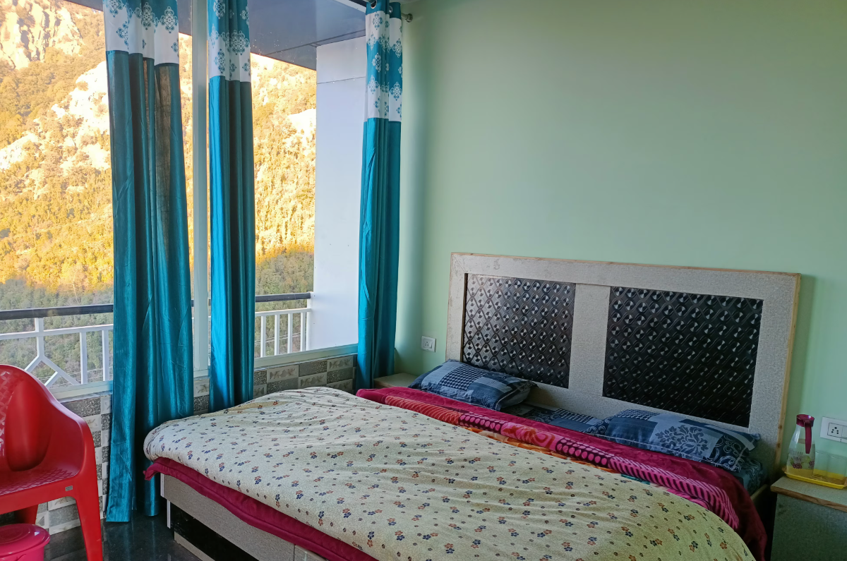 Super deluxe with balcony 