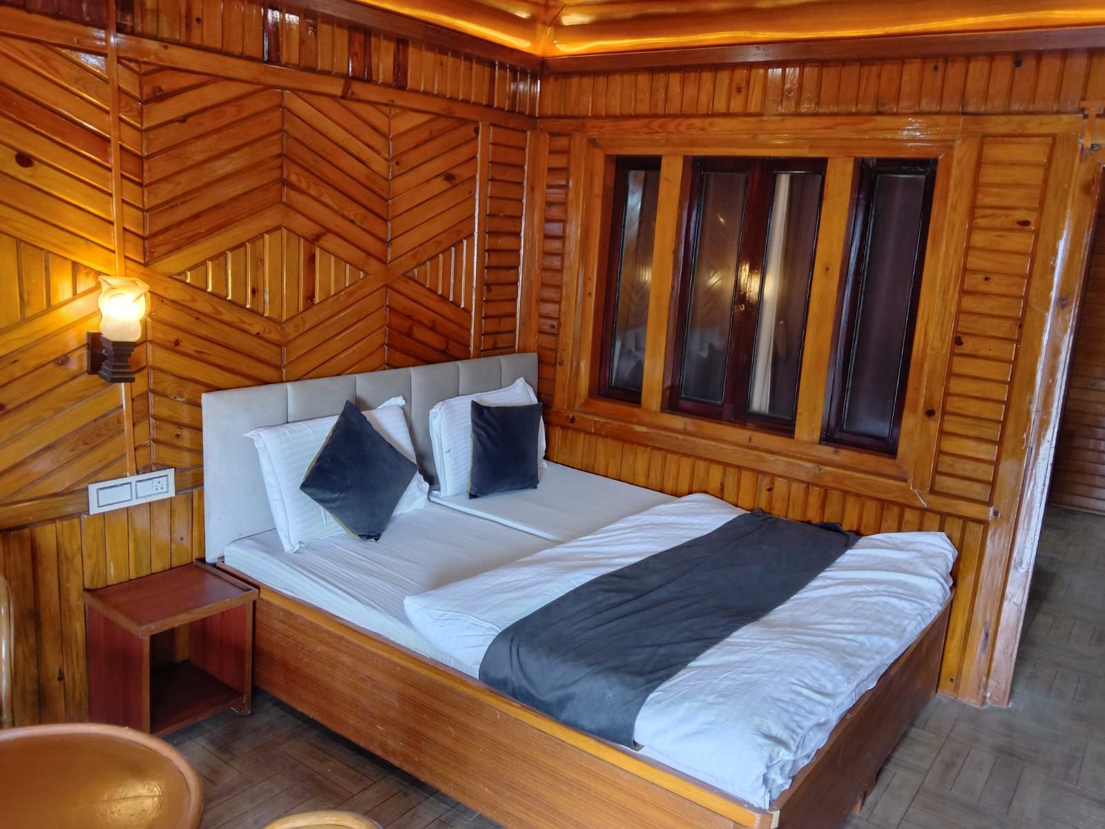 Triple Bed ( No View )