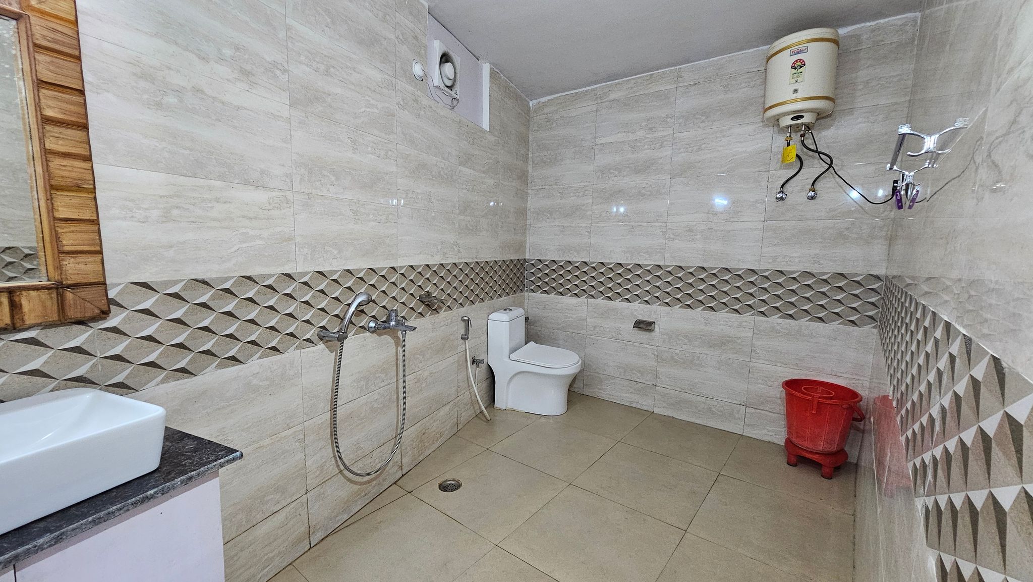 Triple Bed ( No View )