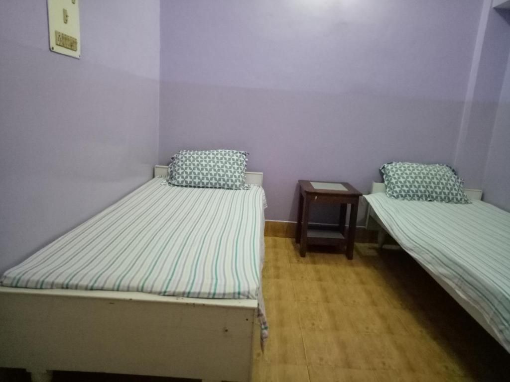 Hotel Kameng Deluxe Double Room  3