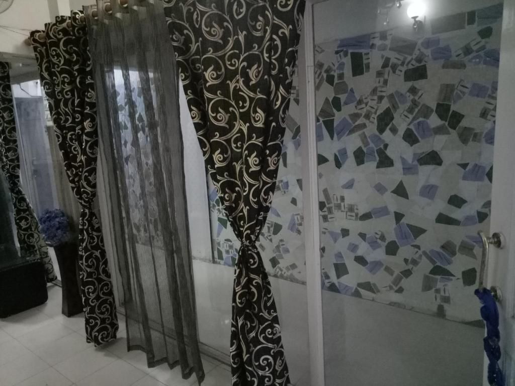 Hotel Kameng Deluxe Double Room  5