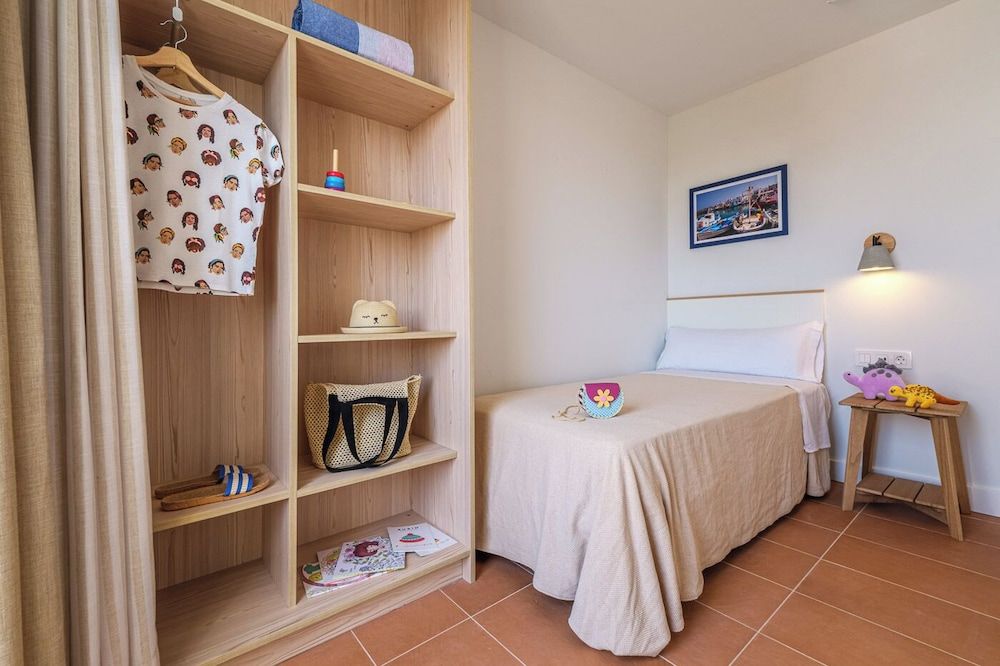 Room (CLUB 2 Habitaciones)