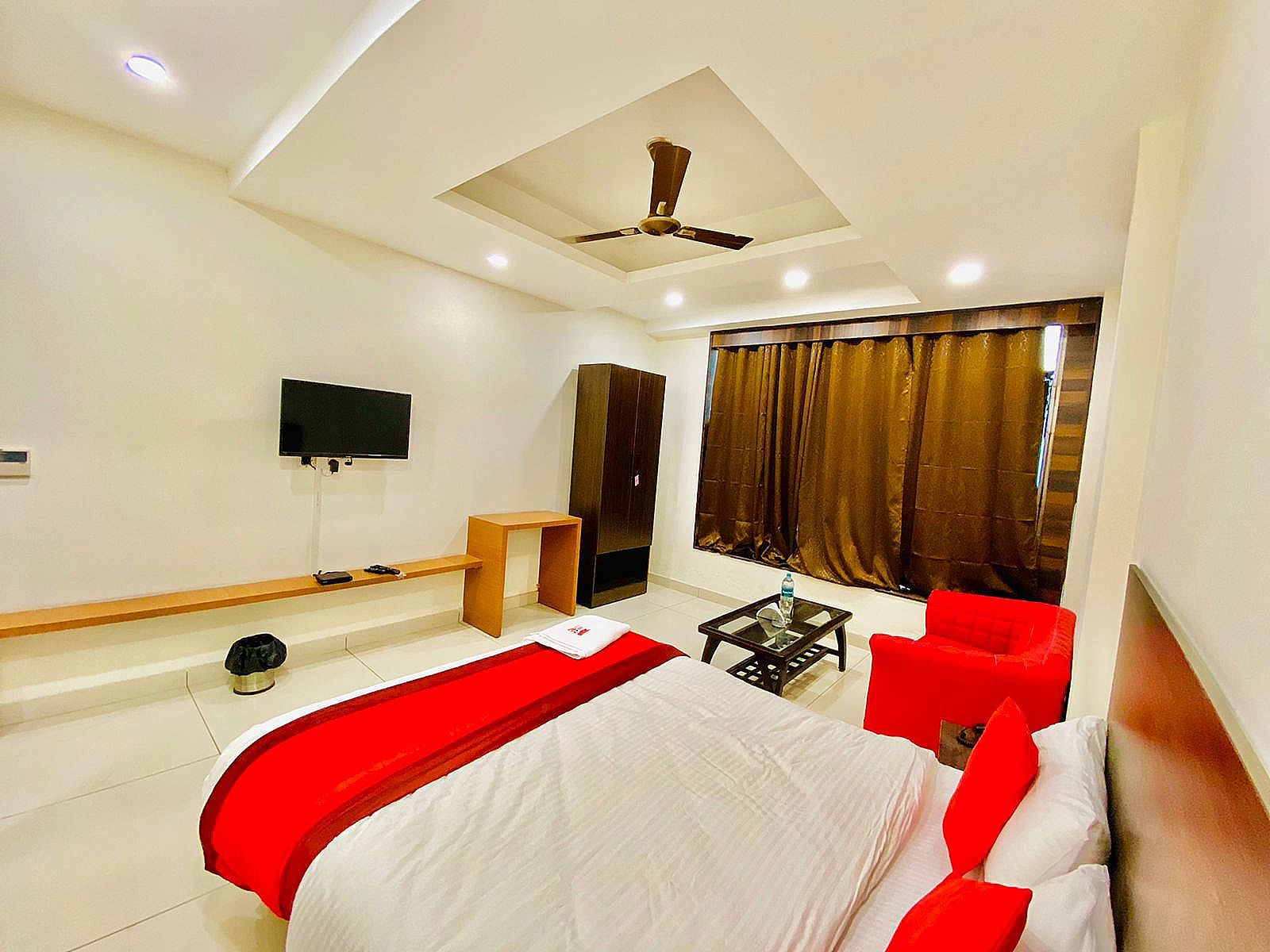 Hotel Kinsfolk inn Deluxe Room 2