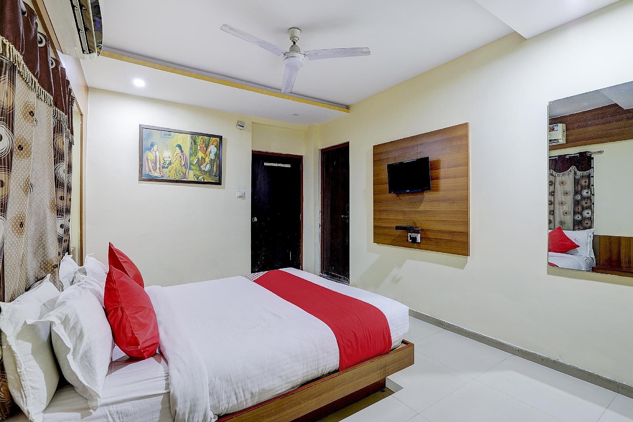 Hotel Krishna Palace Vastrapur Classic Double or Twin