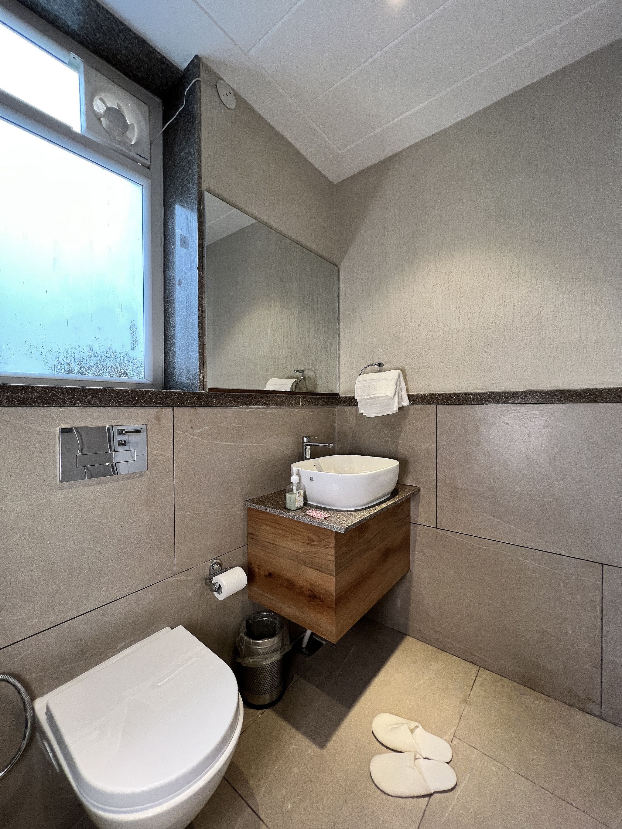 Hotel LA Eden Deluxe Room  7