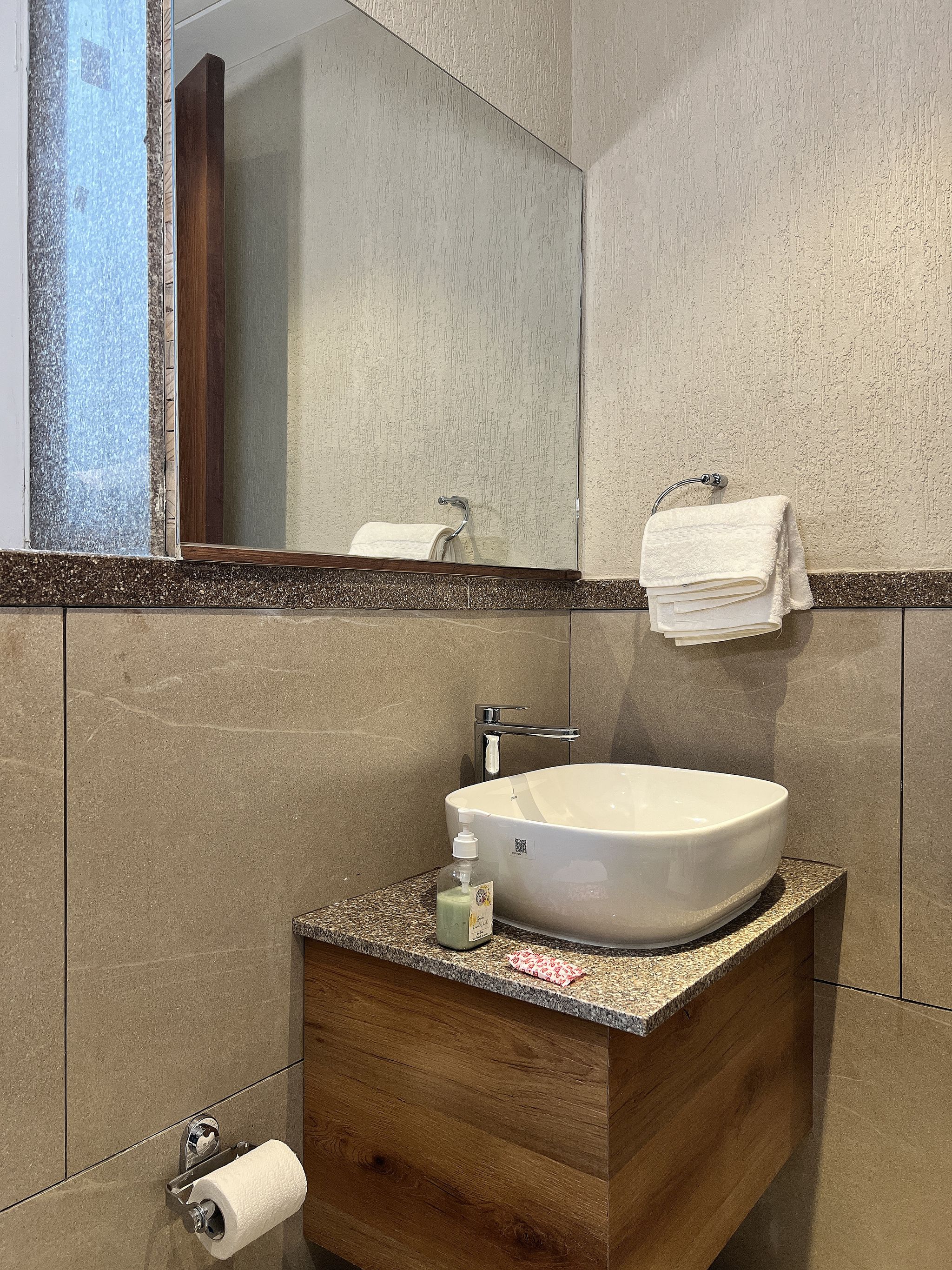 Hotel LA Eden Deluxe Room  4