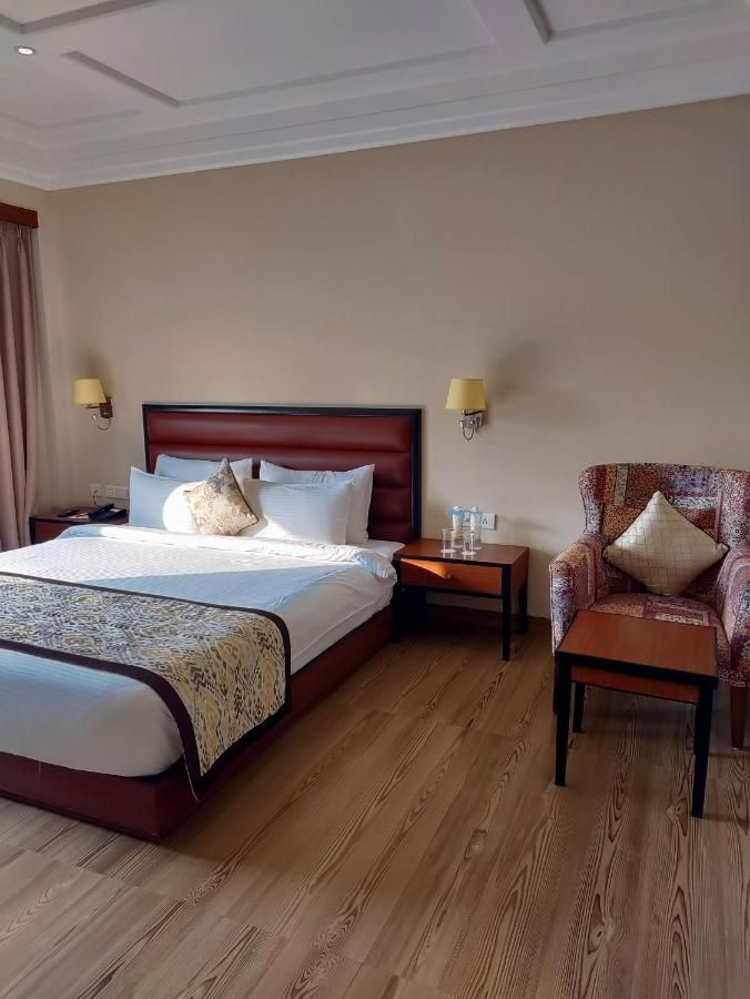 Suite Room