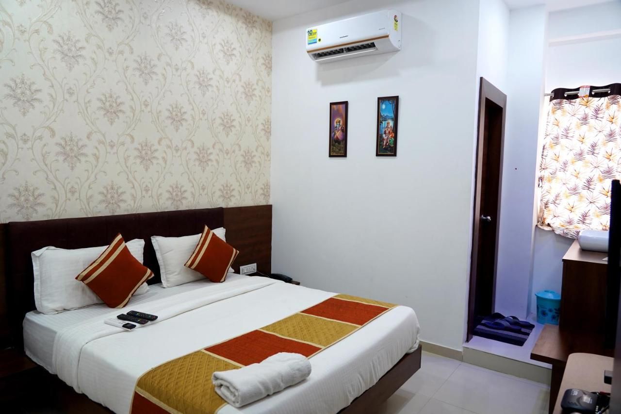 undefined Hotel Laxmi Palace 4