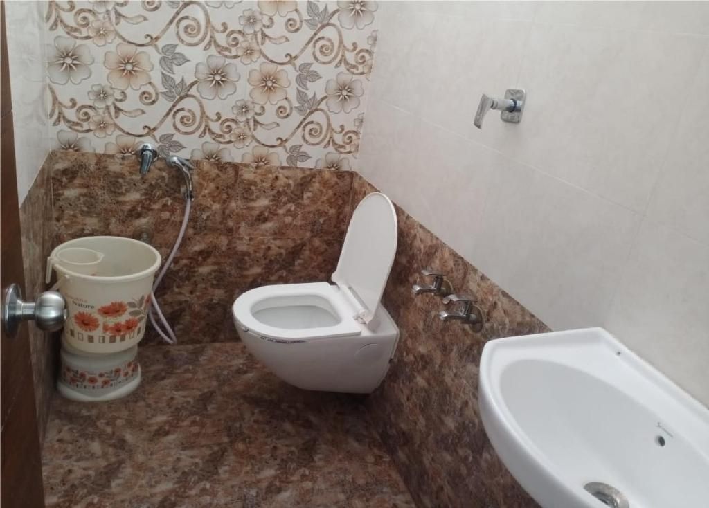 Hotel Laxmi Palace Deluxe AC  Room 14