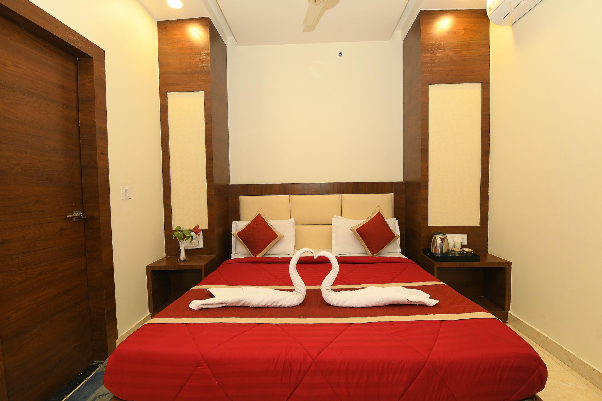 Hotel LD Prime Deluxe Room