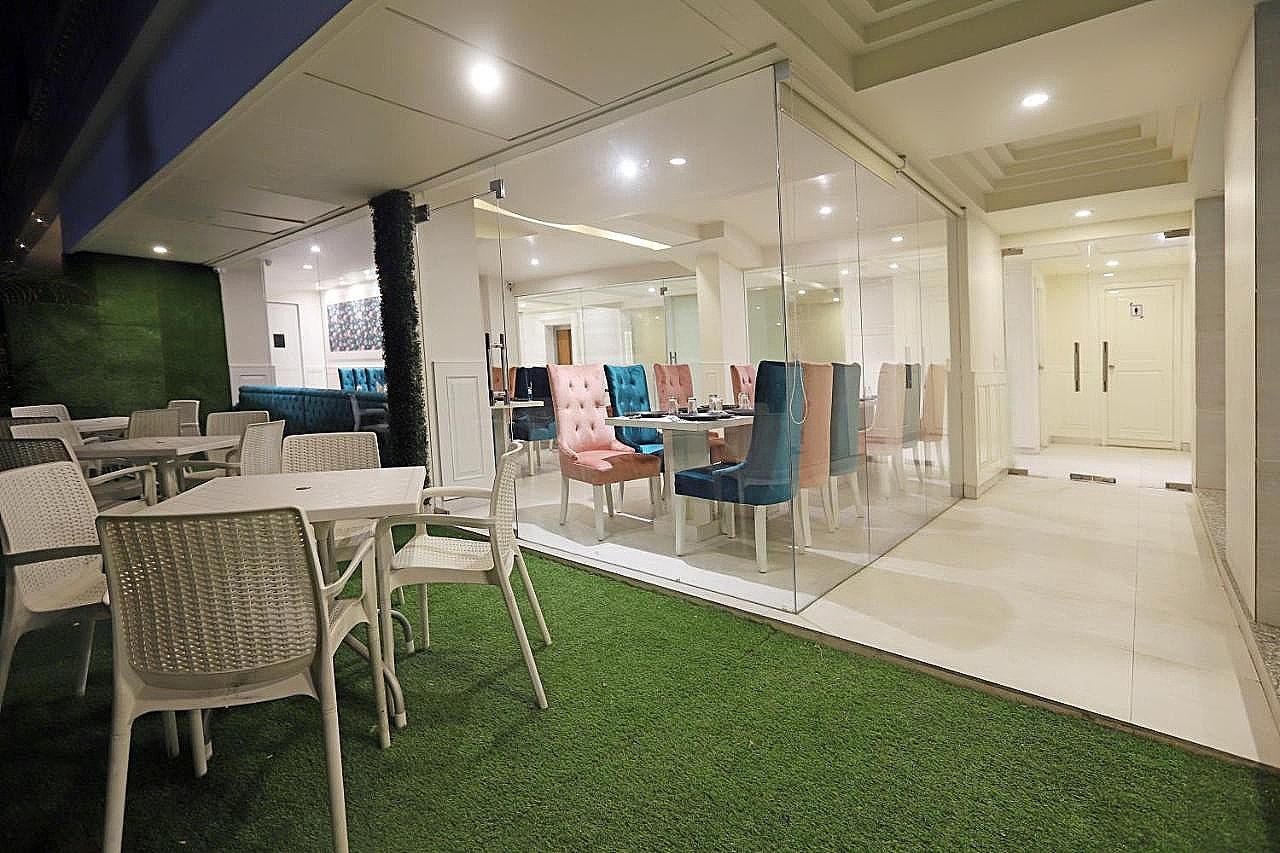 undefined Hotel Magenta 4