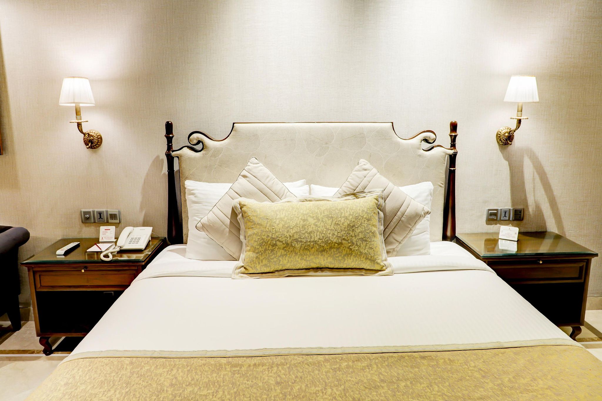 Luxury Suite Room With Free Wi-Fi