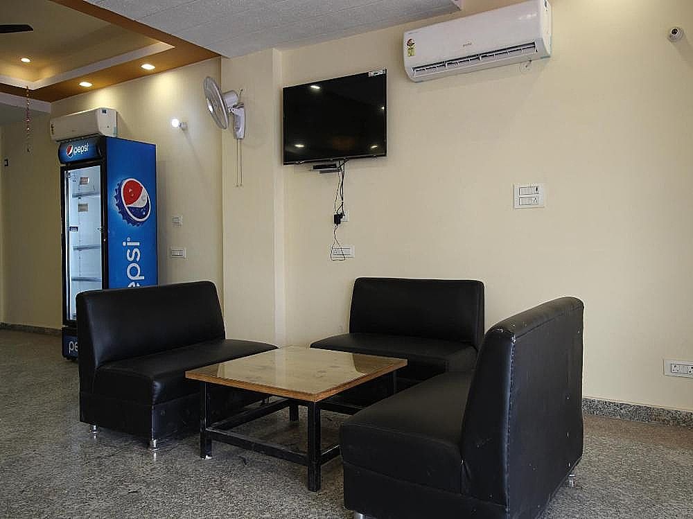 undefined Hotel Mahima Palace 4