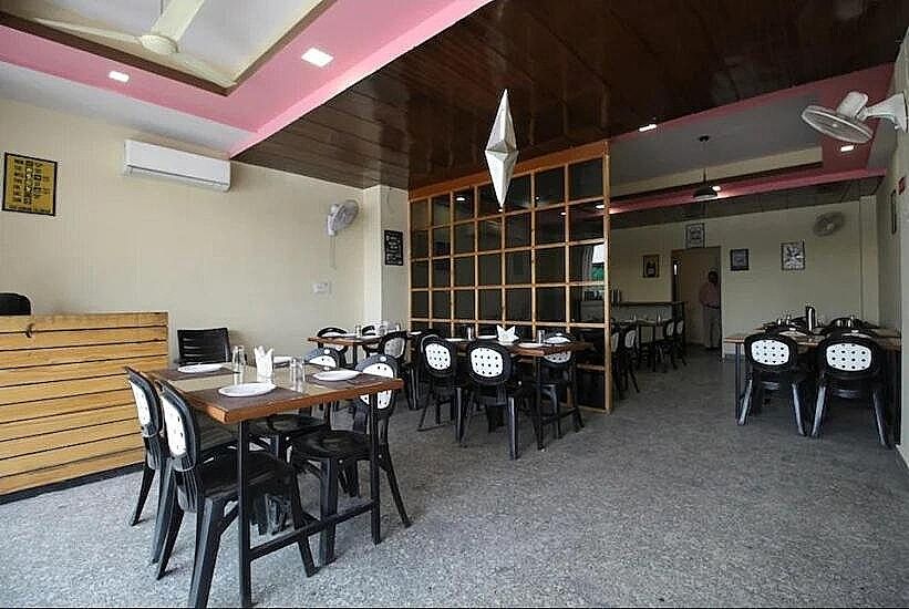 undefined Hotel Mahima Palace 5