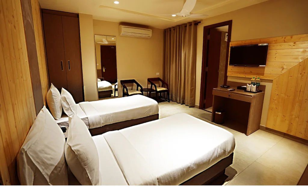 Five Elements Hotels Maplewood Premier Haldwani Premium  Twin Room 3