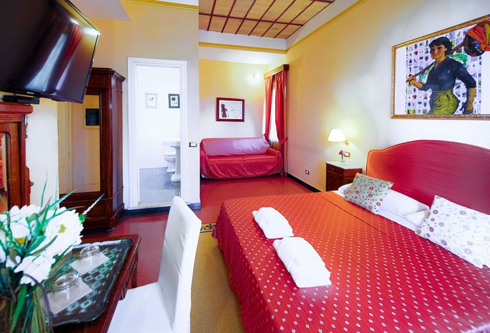 Casa de' Fiori Biscione Quadruple Room 9