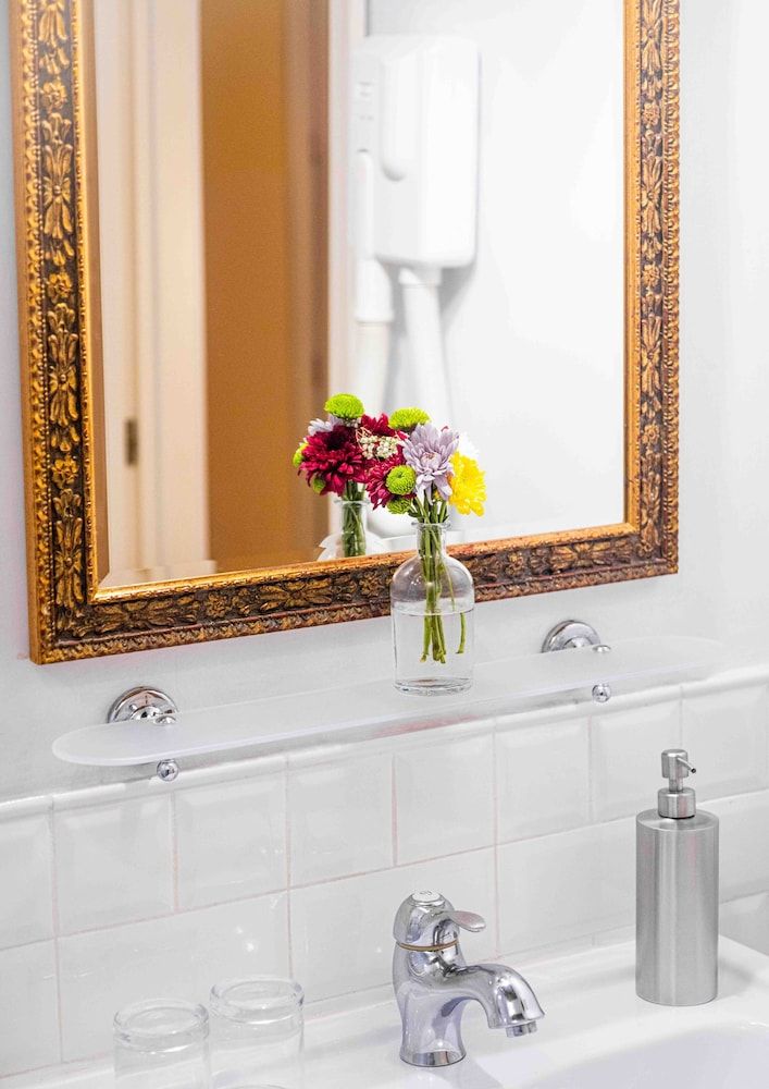 Casa de' Fiori Biscione Quadruple Room 14