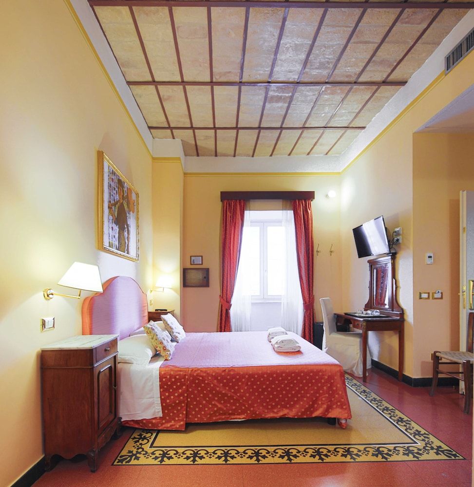 Casa de' Fiori Biscione Quadruple Room 7