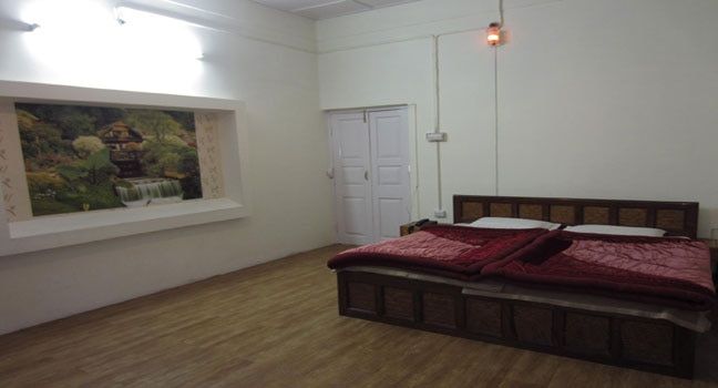 Hotel Meghdoot  Single Room Buble Luxury Bed